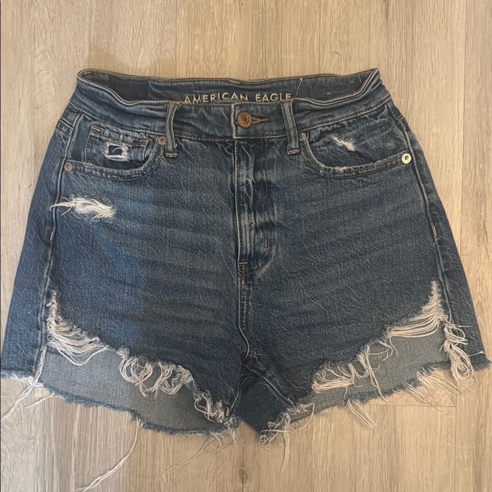American Eagle Outfitters Women's Blue Denim Shorts